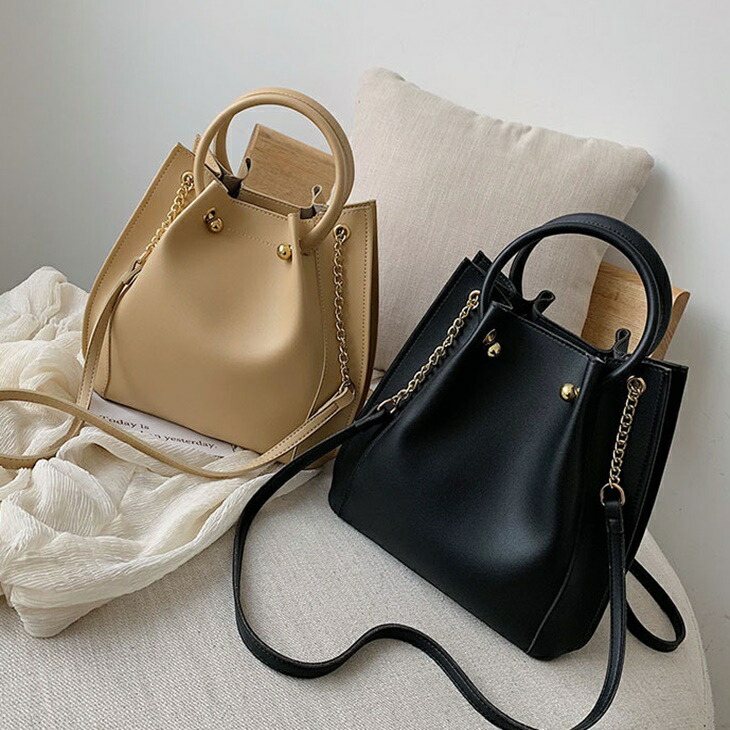 上品 ハンドバッグ ゴールド金具 ブラック レザー調 イタリア製 ノーブランド プラダ PRADA ☆ロゴエンボスレザー2WAYハンドバッグ - BORSA A