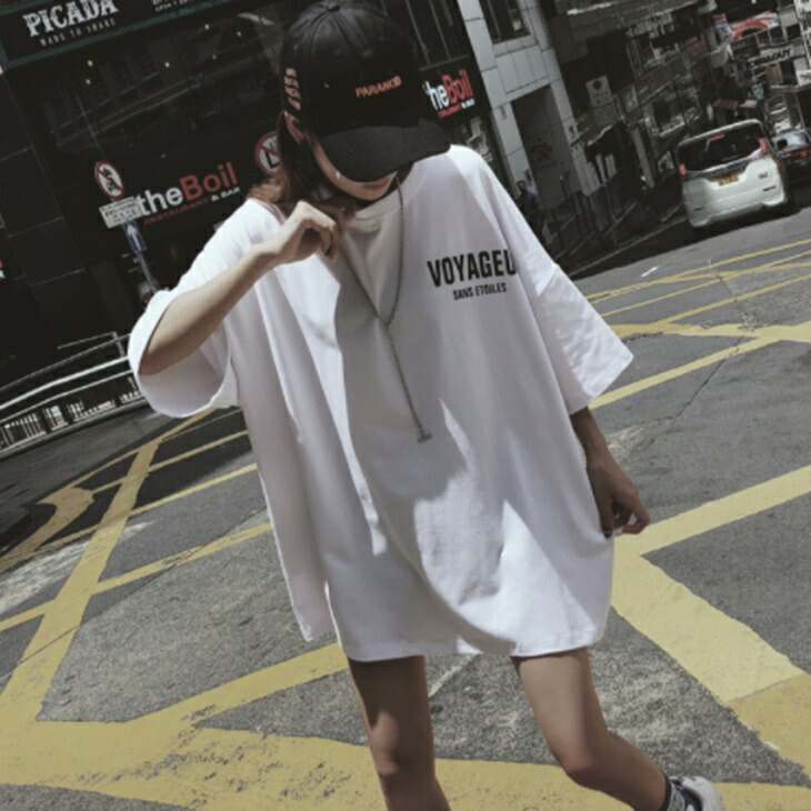 大き目ルーズシャツ プリントシャツ ざっくりTシャツ  春先ストリートシャツ 大人ファッション 大人コーデ 大人カジュアル 大人韓国コーデ