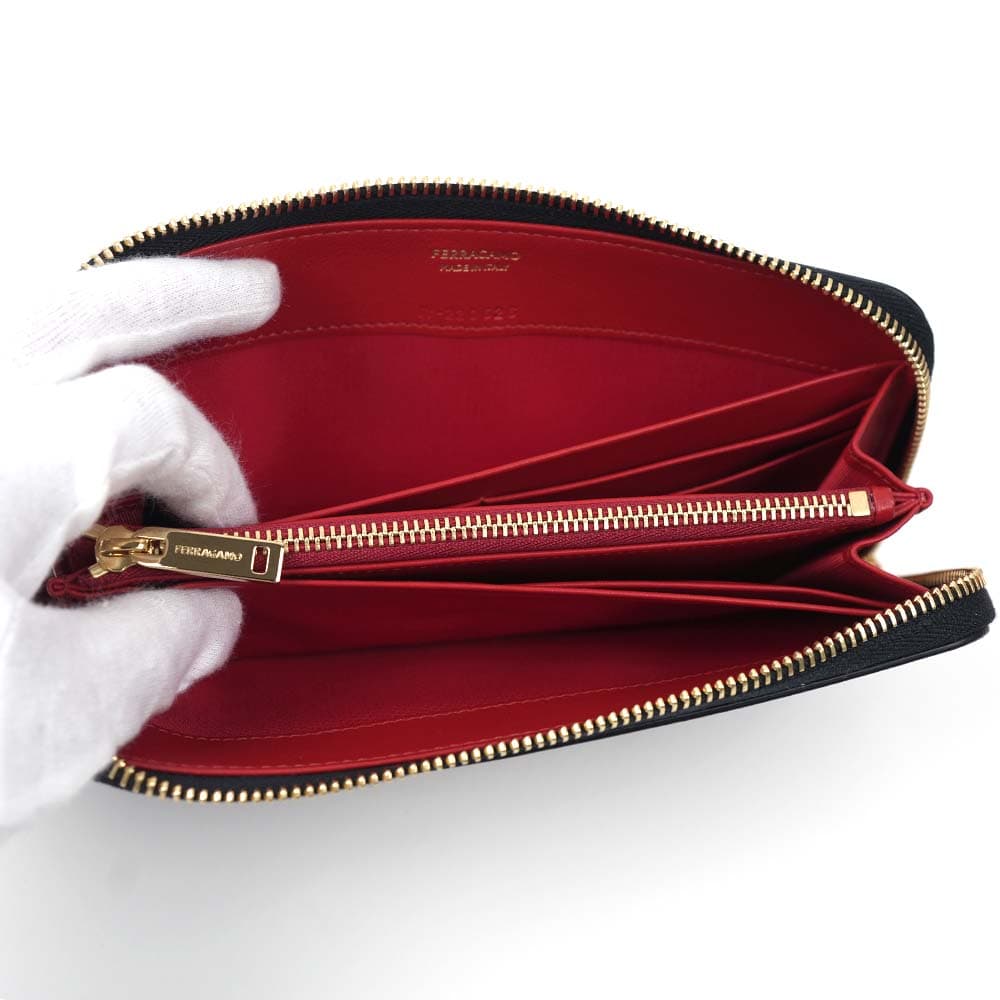 FERRAGAMO（フェラガモ） 並行輸入品 長財布 ラウンドファスナー