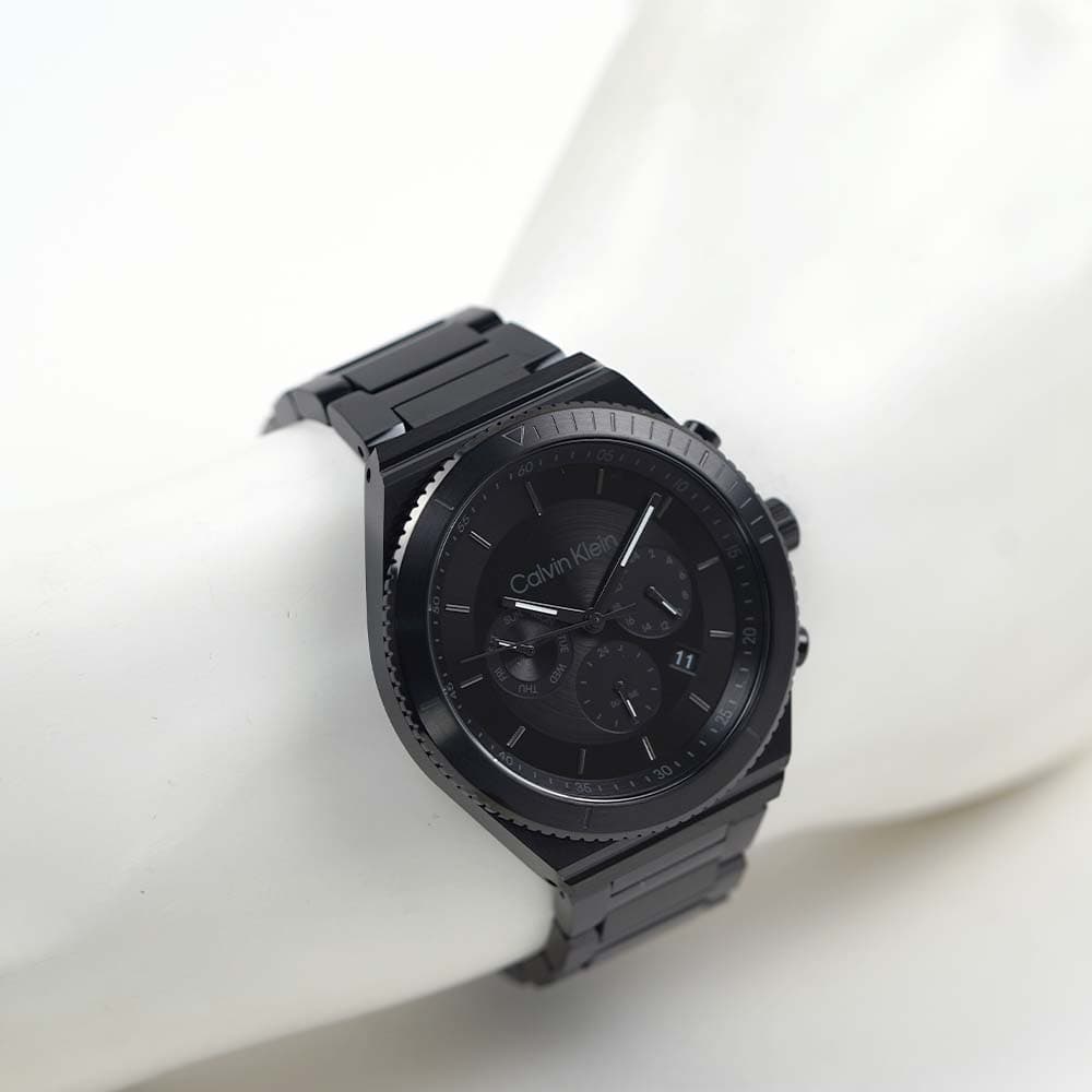 美品　  カルバンクライン　腕時計　メンズ　ブラック カルバンクライン 腕時計 Calvin Klein 時計 モダン Modern 男性