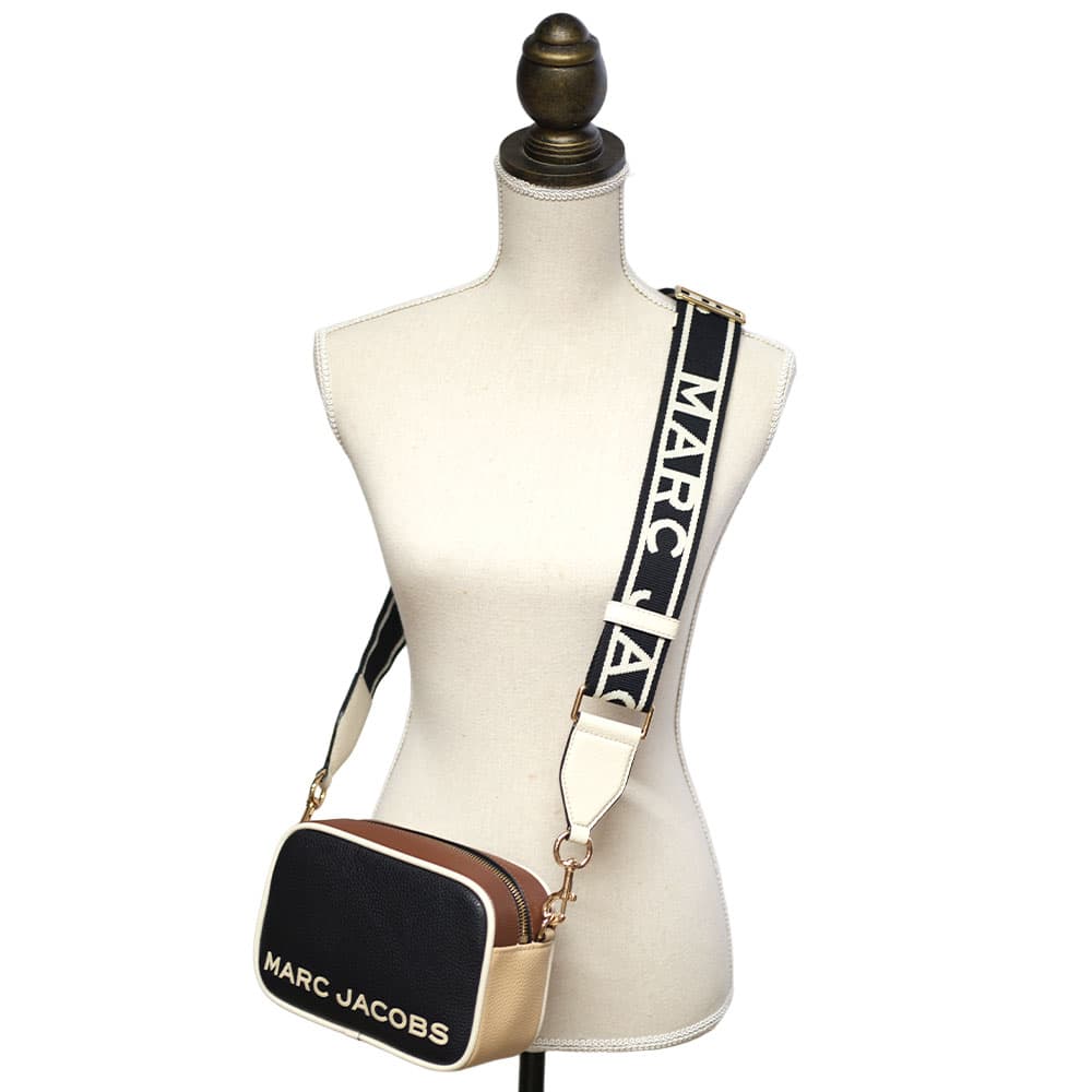 MARC JACOBS ミニショルダーバッグ ブラウン/ホワイト/ブラック MARC JACOBS（マーク・ジェイコブス） 並行輸入品 ショルダーバッグ