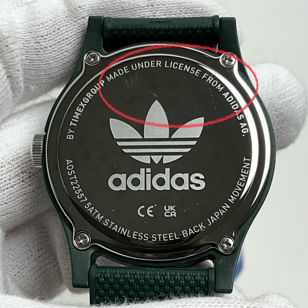 adidas（アディダス） 並行輸入品 [訳ありアウトレット(裏蓋にキズ