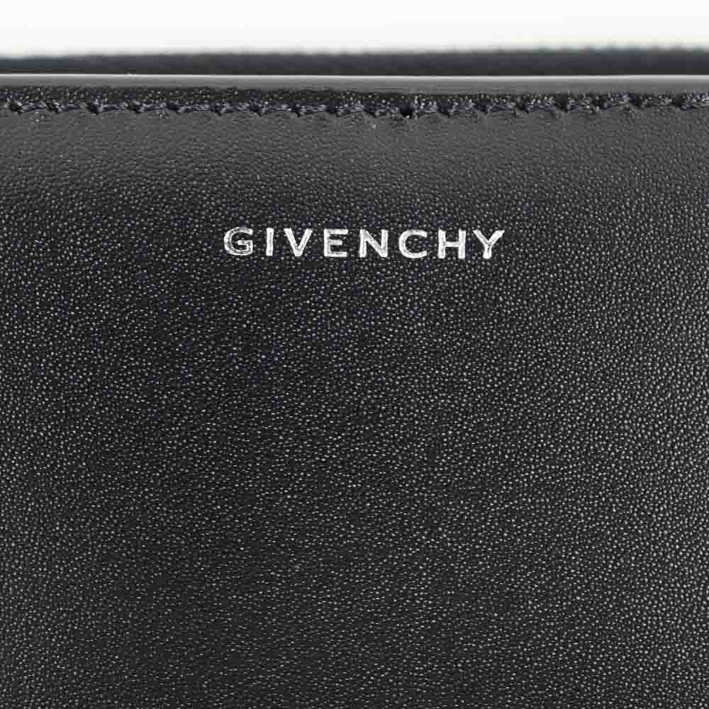 GIVENCHY（ジバンシィ） 並行輸入品 財布 二つ折り財布 ミニ財布