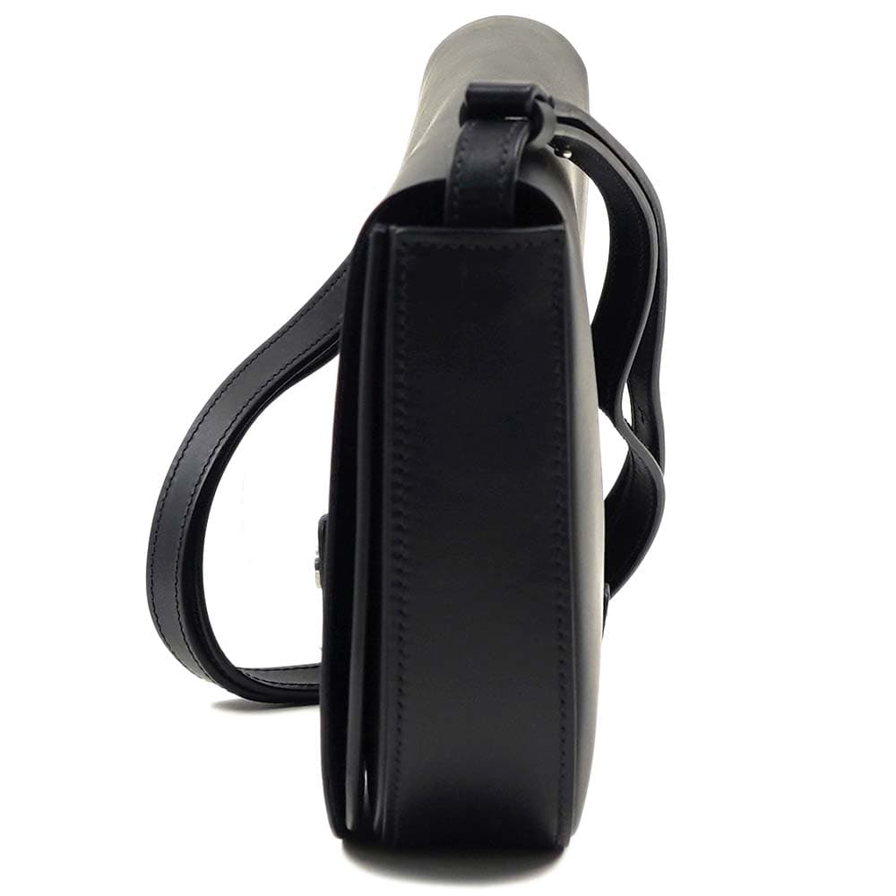 イルビゾンテ ショルダーバッグ NERO BCR260-PV0041-BK256C IL BISONTE 並行輸入品 イルビゾンテ ショルダーバッグ Piccarda