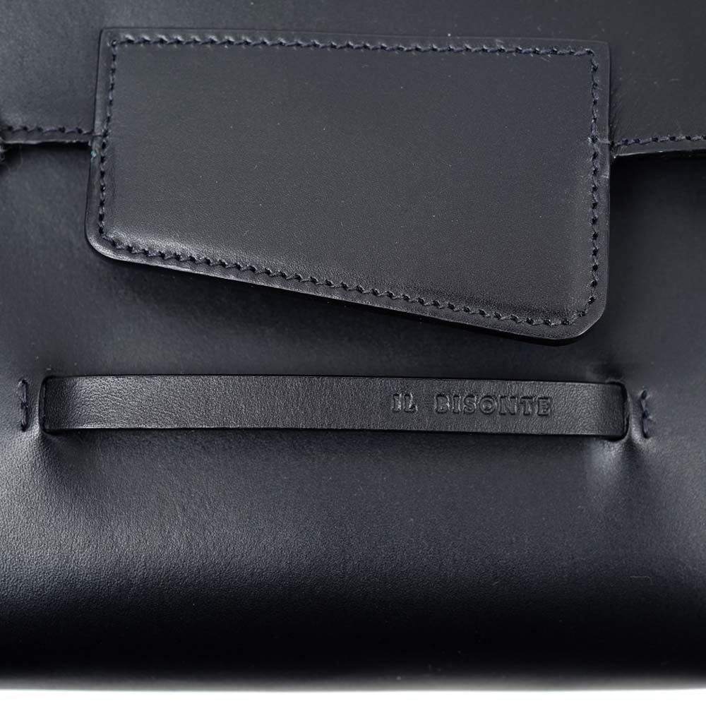 【美品】イルビゾンテ 日本限定 総柄 ショルダーバッグ レザー ブラック IL BISONTE 並行輸入品 イルビゾンテ ショルダーバッグ Belle