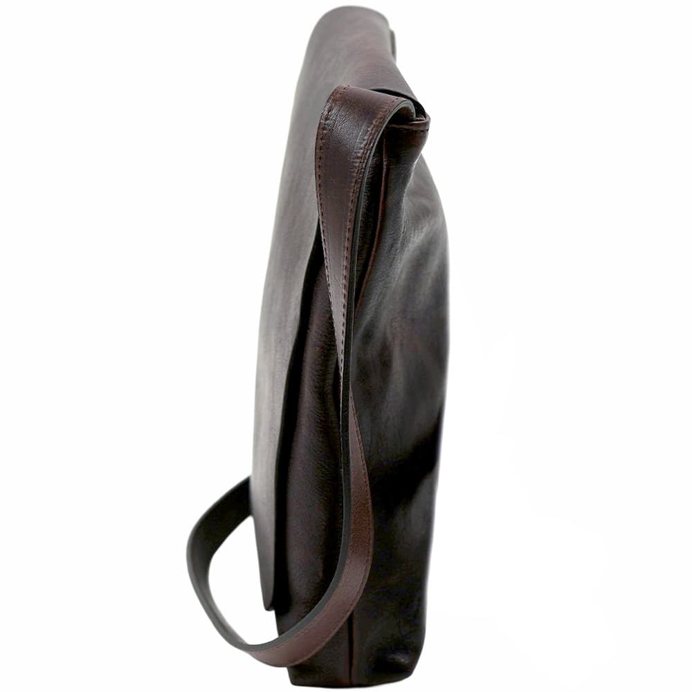 IL BISONTE（イルビゾンテ） 並行輸入品 ショルダーバッグ 斜め掛け