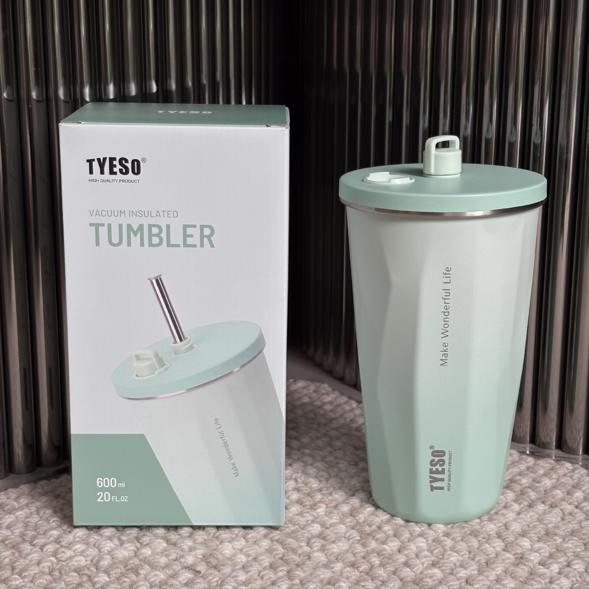 【BYCRUISE】ストロー付きダブルウォールタンブラー  限定モデル Amazon | FLYILIA タンブラーグラス ダブルウォールグラス 420ml