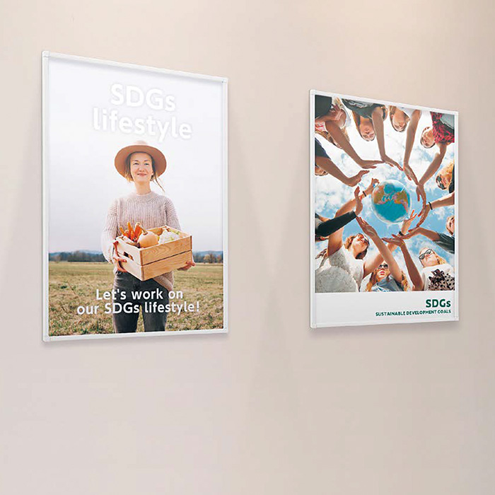 スリムフレーム開閉式パネル／A2サイズ パネル 額縁 ポスターパネル