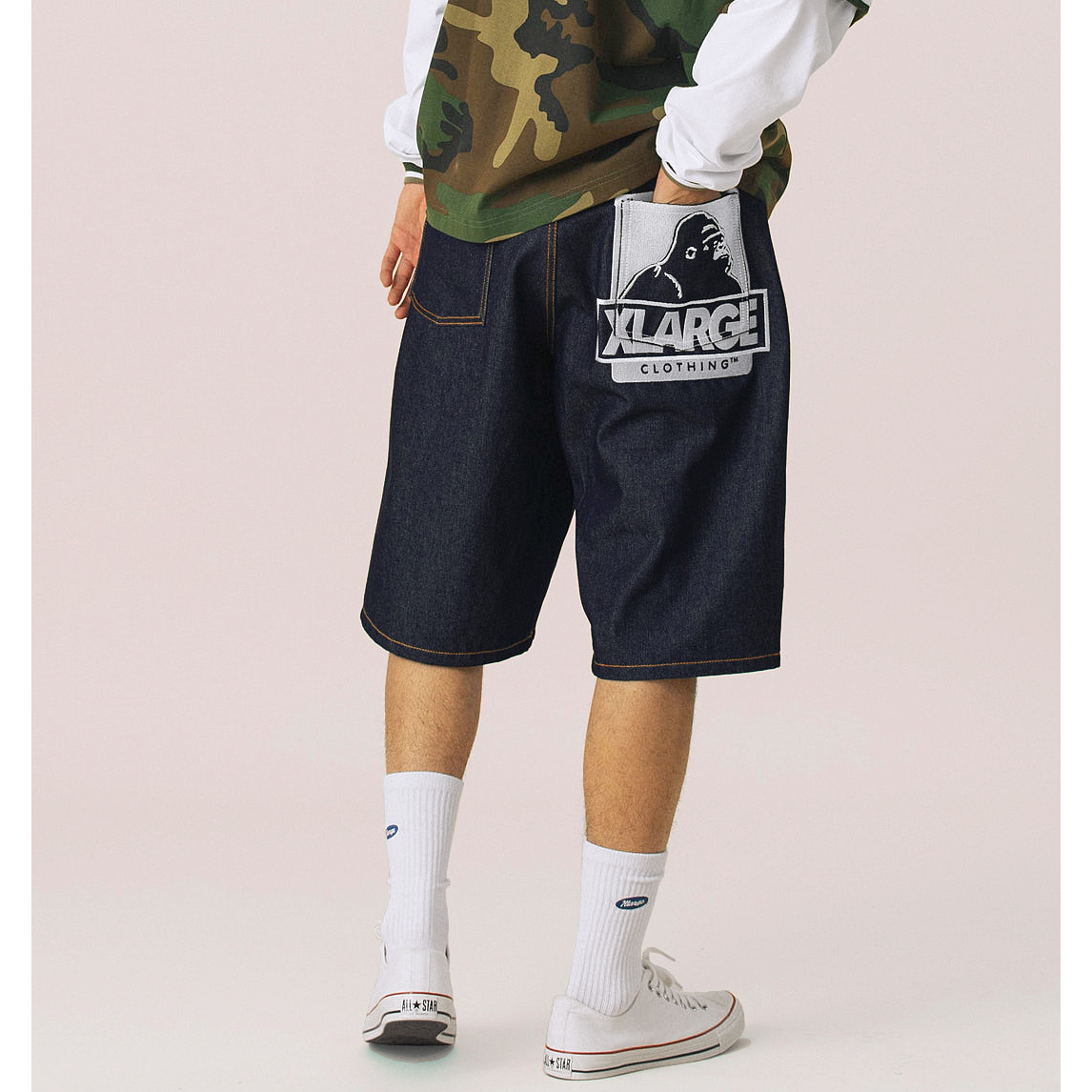 XLARGE ラージ ブラック デニム ショートパンツ 32インチ ジョーツ XLARGE ラージ ブラック デニム ショートパンツ 32インチ