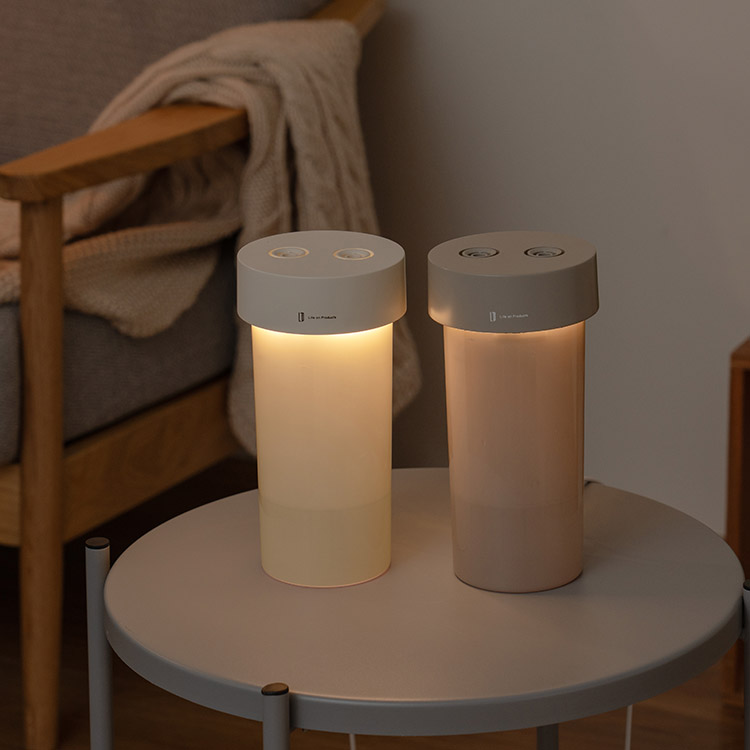 USB給電式ファン内蔵ツインジェット加湿器 LEDライト付き ミストを送風