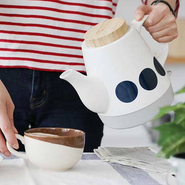 オンリリOnlili♡陶器ケトル♡北欧風ケトル♡廃盤品 オンリリ/Onlili 陶器電気ケトル 陶器で出来た電気ケトル 容量1.2