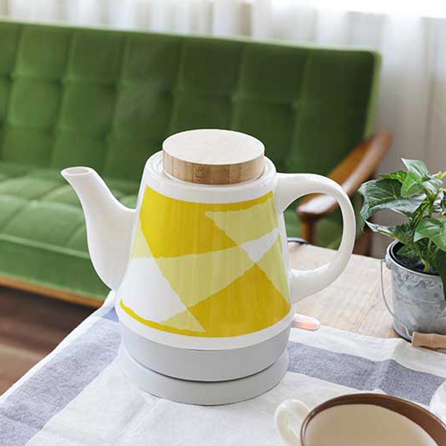 オンリリOnlili北欧風陶器ケトル♡廃盤品 オンリリ/Onlili 陶器電気ケトル 陶器で出来た電気ケトル 容量1.2