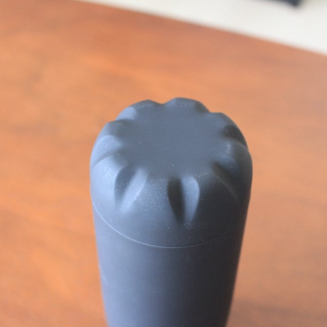 直飲みステンレスボトル horei 10時間 キャップはストラップ付 ストラップ付フタ 保冷 スマートシェイクリテイン smartshakeretain おしゃれ 水筒