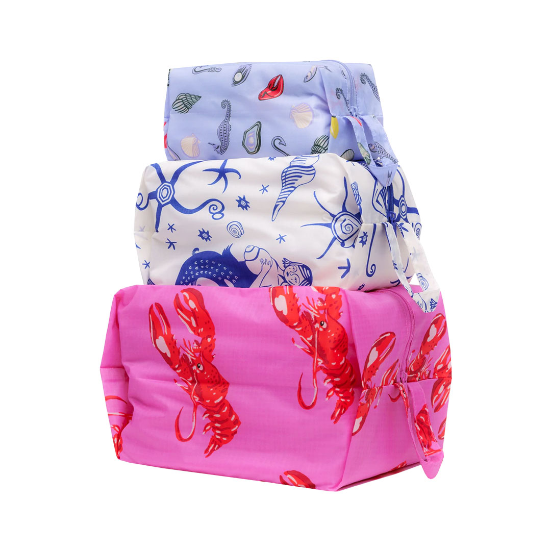 BAGGU（バグゥ） ポーチ バグー バグ 3D zip pouch サンリオ 小物入れ