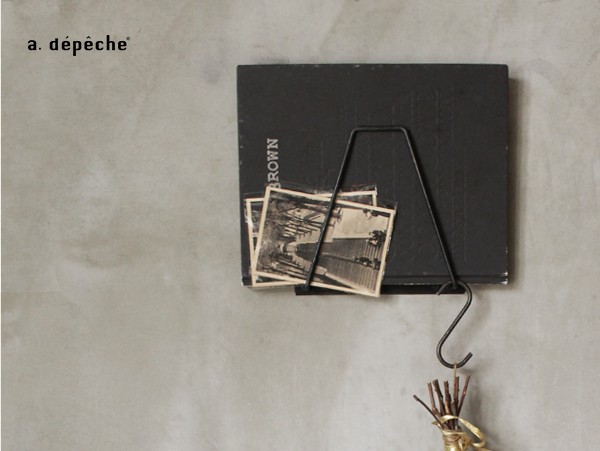 a.depeche（アデペシュ） マガジンホルダー アイアン 雑誌立て 壁掛け