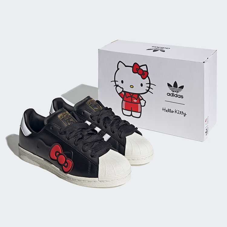 New Balance（ニューバランス） adidas originals アディダス