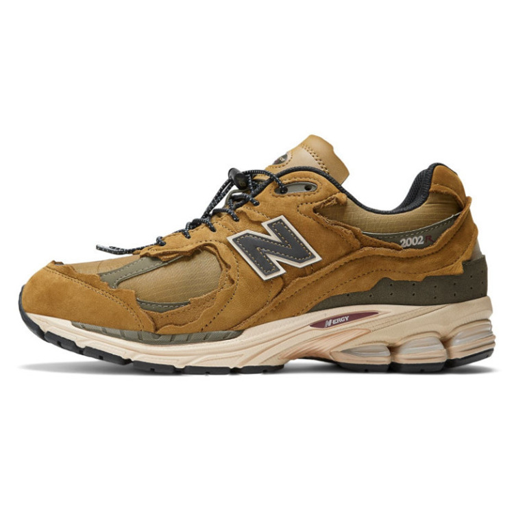 New Balance（ニューバランス） スニーカー M2002RDP BROWN ブラウン