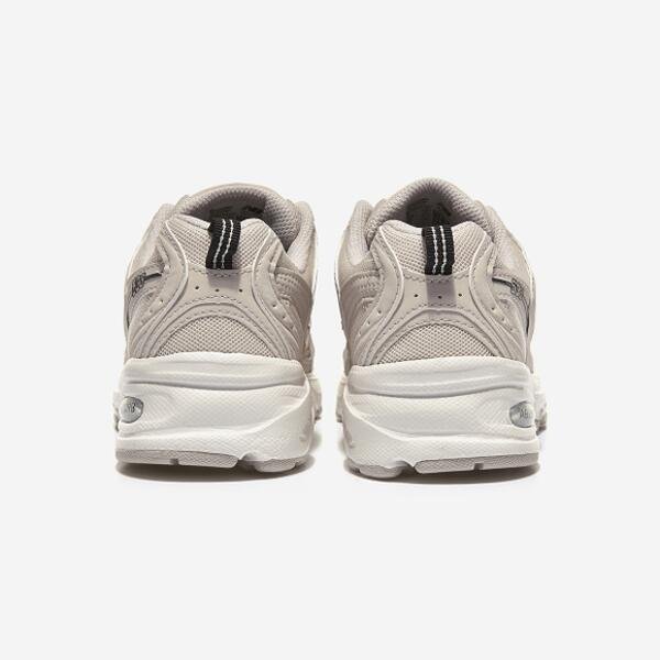 New Balance（ニューバランス） スニーカー MR530SH IVORY シューズ