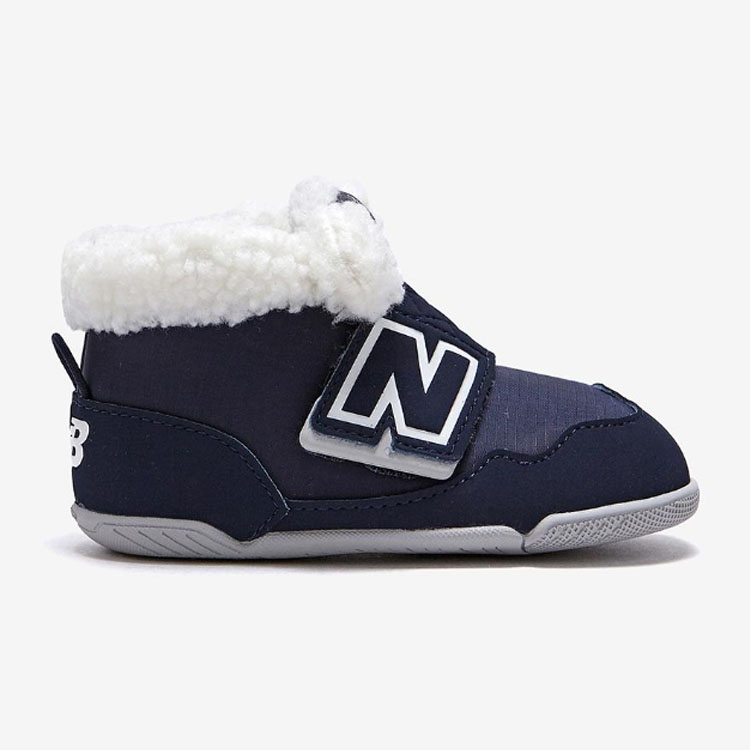 New Balance ニューバランス キッズ ブーツ NAVY キッズシューズ ネイビー ショート...