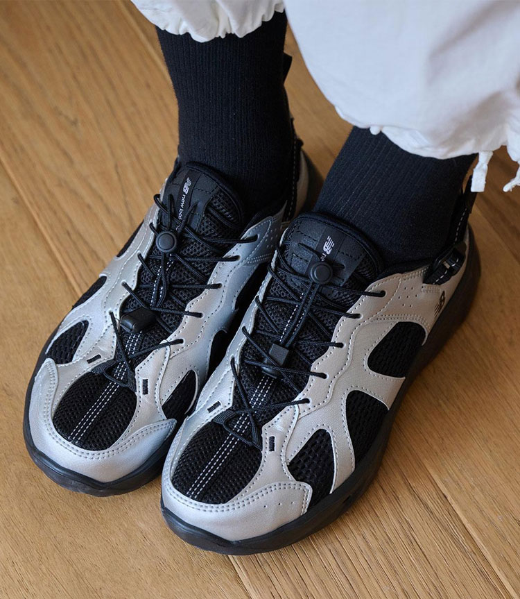 New Balance（ニューバランス） サンダル KAVE SANDAL SD2401SI