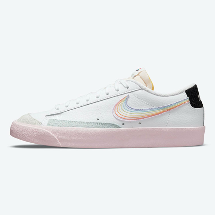 NIKE（ナイキ） スニーカー BLAZER LOW 77 VINTAGE BE TRUE ブレーザー