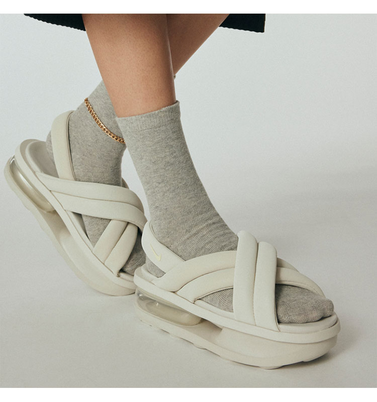 靴 Nike WMNS Air Max Isla Sandal Light Bone Nike Air Max Isla Sandal Women's Size 12 Shoes FJ5929 001