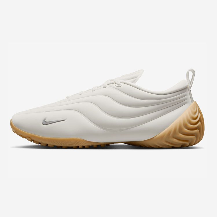 NIKE ナイキ スニーカー W ASTRA ULTRA ウィメンズ アストラ