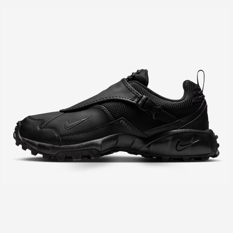 NIKE（ナイキ） スニーカー ACG PHASSAD ファサード HM7133-002