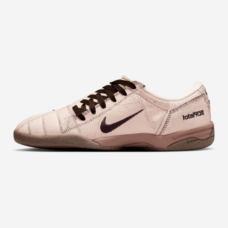 希少　NIKE TOTAL90 フットサルシューズ　ブラウン　ナイキ　スニーカー NIKE TOTAL90 スニーカー フットサルシューズ トータル90 27.5