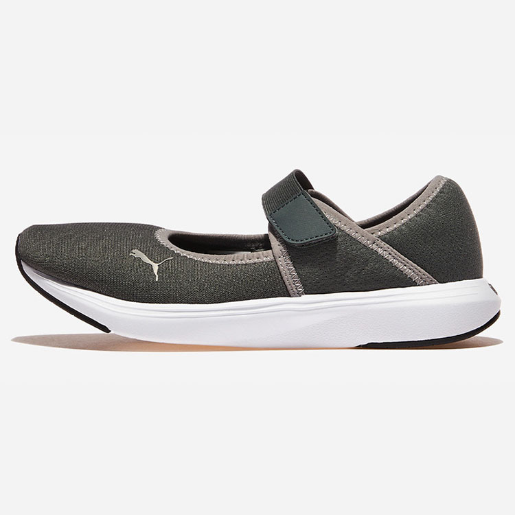PUMA - 【人気商品】新品 PUMA バレエシューズ シルバー 23.5の