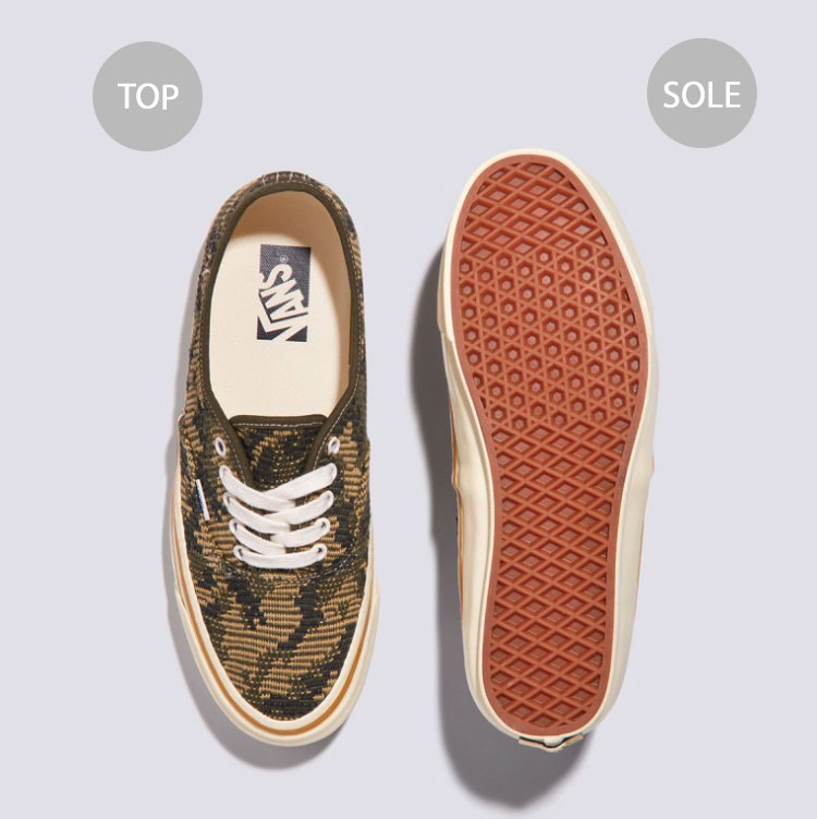 VANS 平成 スニーカー 靴紐ゴールド チャーム付き バンズ VANS 平成 スニーカー 靴紐ゴールド チャーム付き バンズ - メルカリ