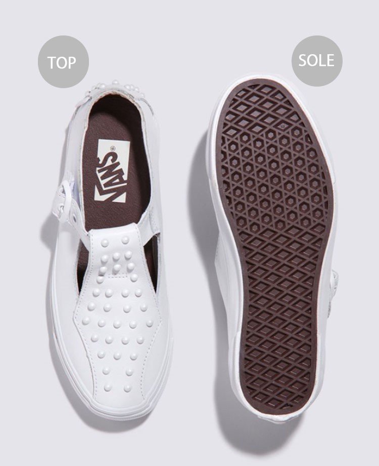 【関税込み】Vans オフホワイト Mary Jane フラットシューズ Vans オフホワイト Mary Jane フラットシューズ ブラック | Lyst