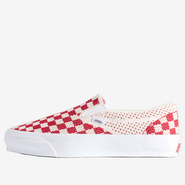 VANS（ヴァンズ） バンズ スニーカー CLASSIC SLIP-ON 98 ENGINEERED