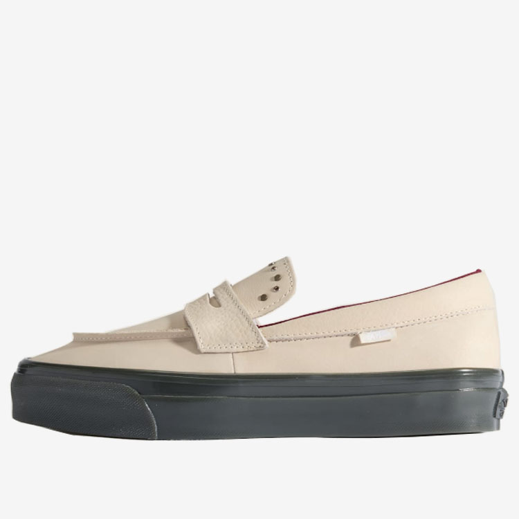 VANS（ヴァンズ） バンズ シューズ PREMIUM LOAFER 53 STONE HARDWARE