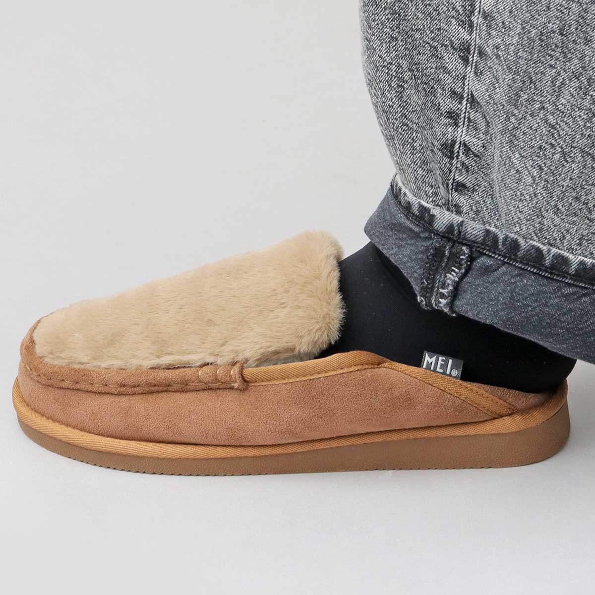 フェイクファー　スリッポン　ローヒール　エコファーモックバブーシュ　フラット　モカシンシューズ　タウンユース　オフィスシューズ　ルームシューズ　アウトドアシューズ　ふわふわ　モックバブーシュスリッポン MEI（メイ） ファー スリッポン モックシューズ メンズ 2WAY フェイク