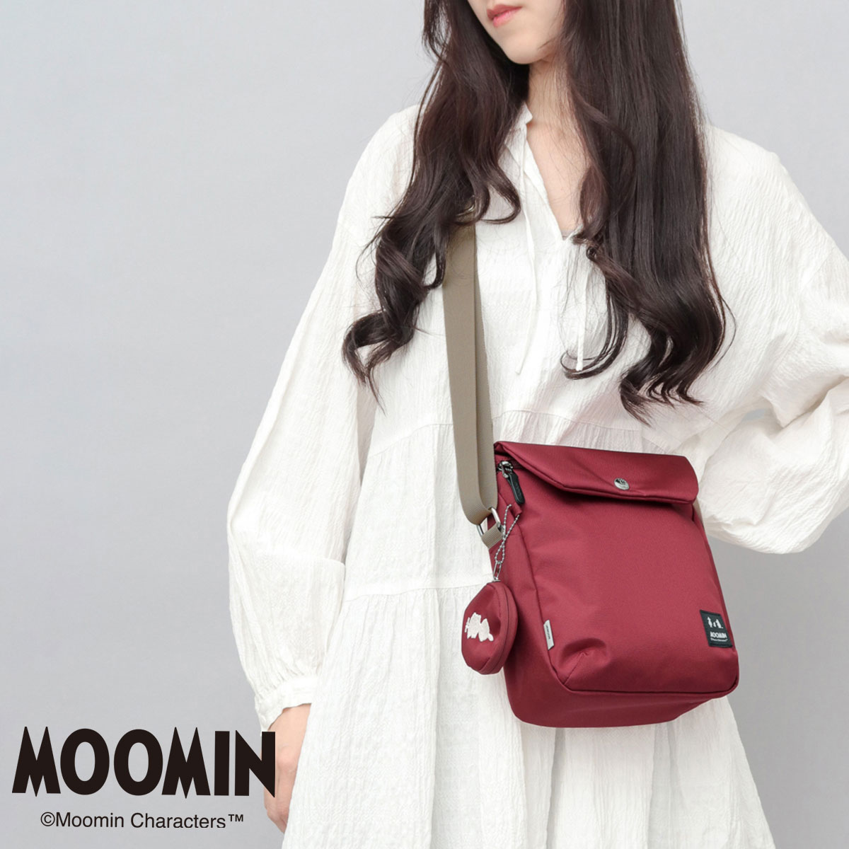 MOOMIN（ムーミン） ショルダーバッグ レディース 縦型 軽量 北欧 斜め 