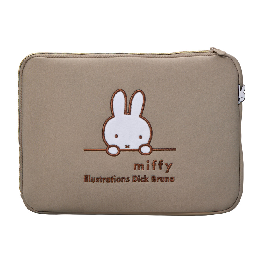 【きゃんべる】フラットポーチ❤ ♡ ❤️ ファミリーマートさん限定 えらんで♪フラットポーチ
