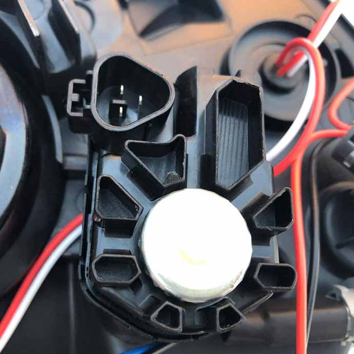 ジムニー JB23 LEDイカリング付きヘッドライト左右set ブラック RM003 ジムニー JB23 LEDイカリング付きヘッドライト左右set ブラック RM003