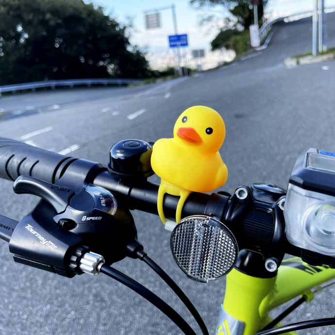 光るアヒル LED自転車ライト 鳴く 音が出る 夜道の事故防止