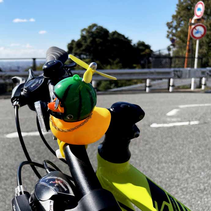 光るアヒル LED自転車ライト 鳴く 音が出る 夜道の事故防止