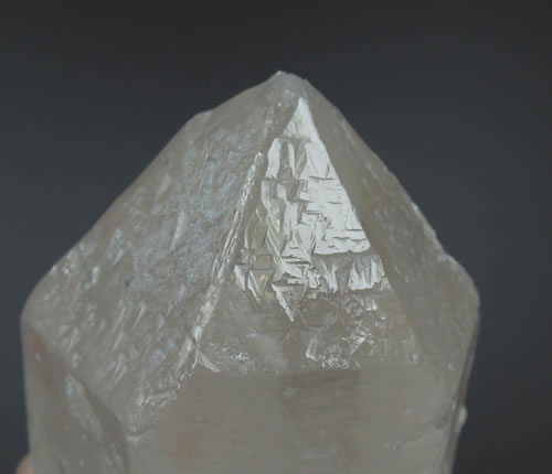 ブラジル産トライゴーニッククォーツ虹あり tri007 ブラジル産トライゴーニッククォーツ虹あり tri007