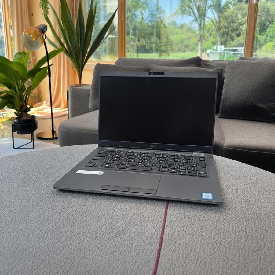 Latitude（Dell） 中古ノートパソコン DELL Latitude 5300 第8世代