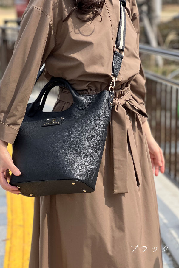 本革 バッグ レディース トート ショルダー 本牛革 2way 黒 斜め