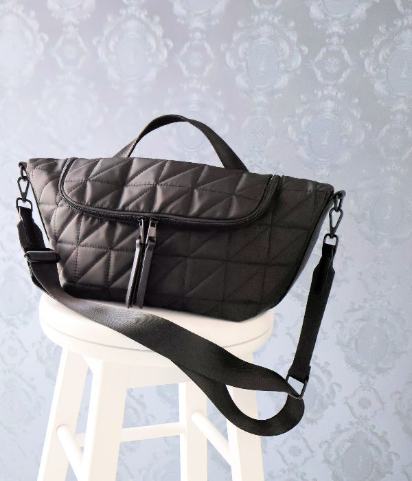 6★新品未使用☆COACH ジェスクロスボディ・黒　キルティング 6☆新品未使用☆COACH ジェスクロスボディ・黒 キルティングの通販はau