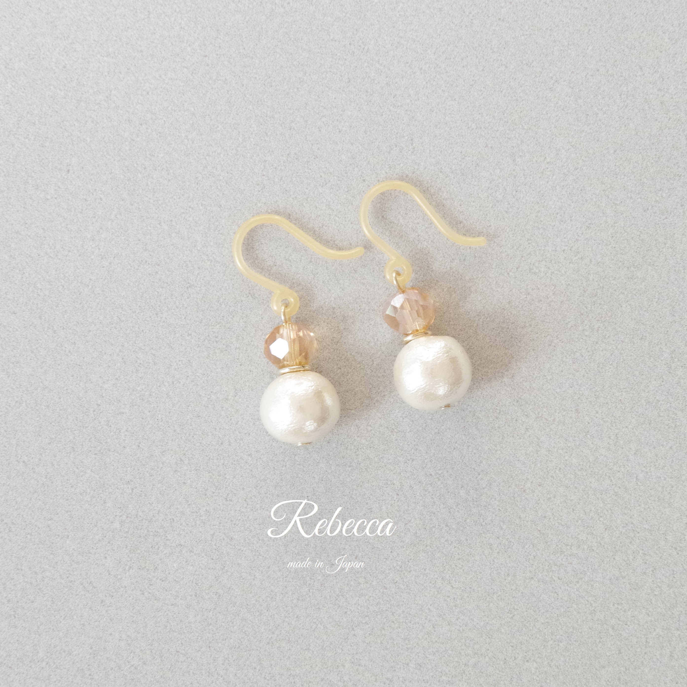 未使用: Tasaki 雪だるま真珠ピアス ピアス 雪だるま ピンクベージュガラス 日本製 サージカルステンレス製