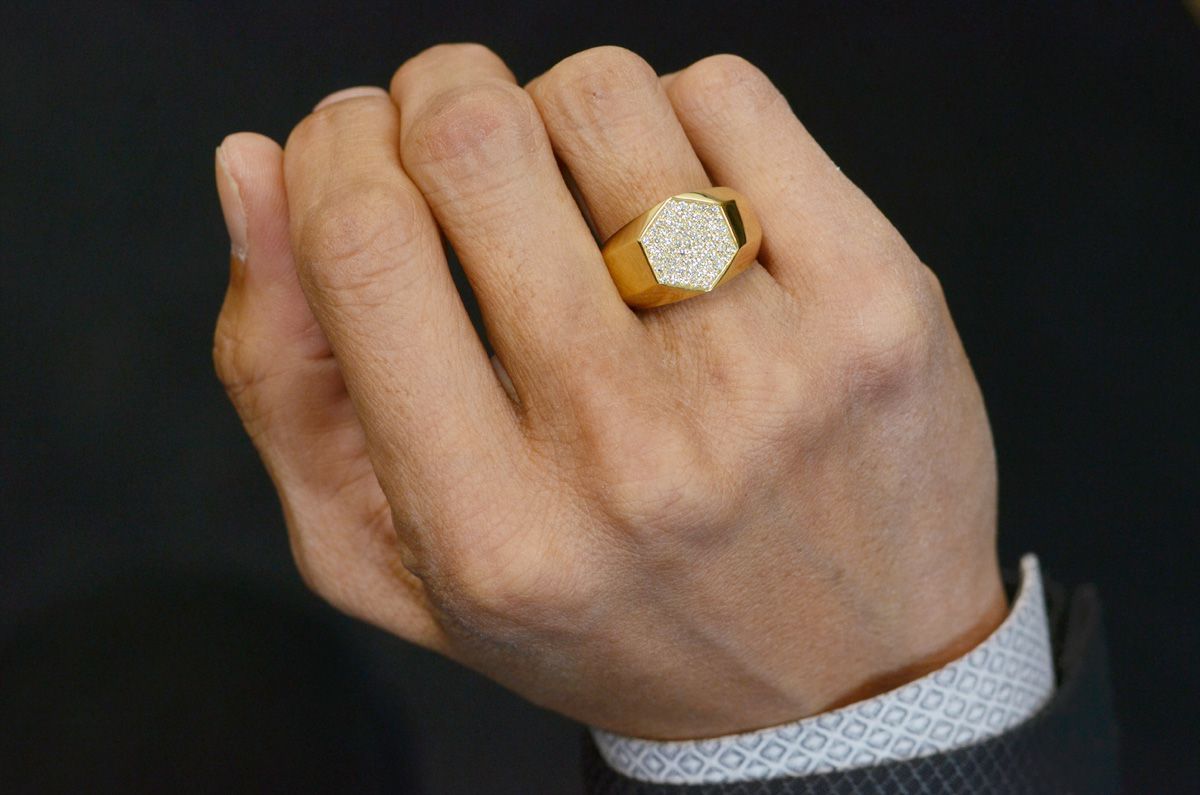 ダイヤモンド 印台 メンズリング 指輪 K18 印台リング 18金 ゴールド 幅広 パヴェ 男性用 日本製 刻印入り ごつい 太め 鑑別書付き  :CTC01200:アクセサリーマート 通販 