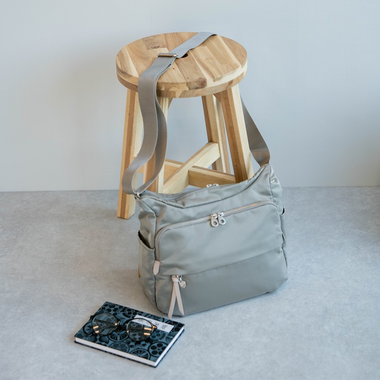 ショルダーバッグ レディース PROGRES プログレ サージュ 旅行