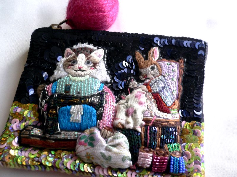 タマオワールド ポーチ tamao world（タマオワールド） スパンコール 刺繍 ポーチ POC 3857