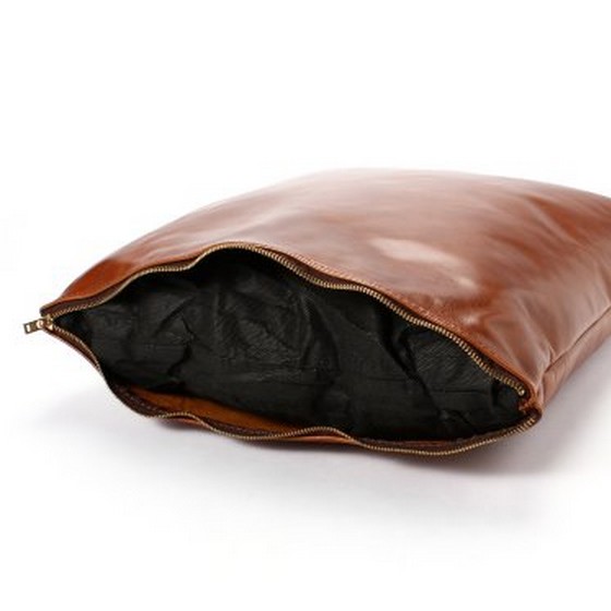 ACME Furniture（アクメファニチャー） CUSHION CHESUNUT レザー