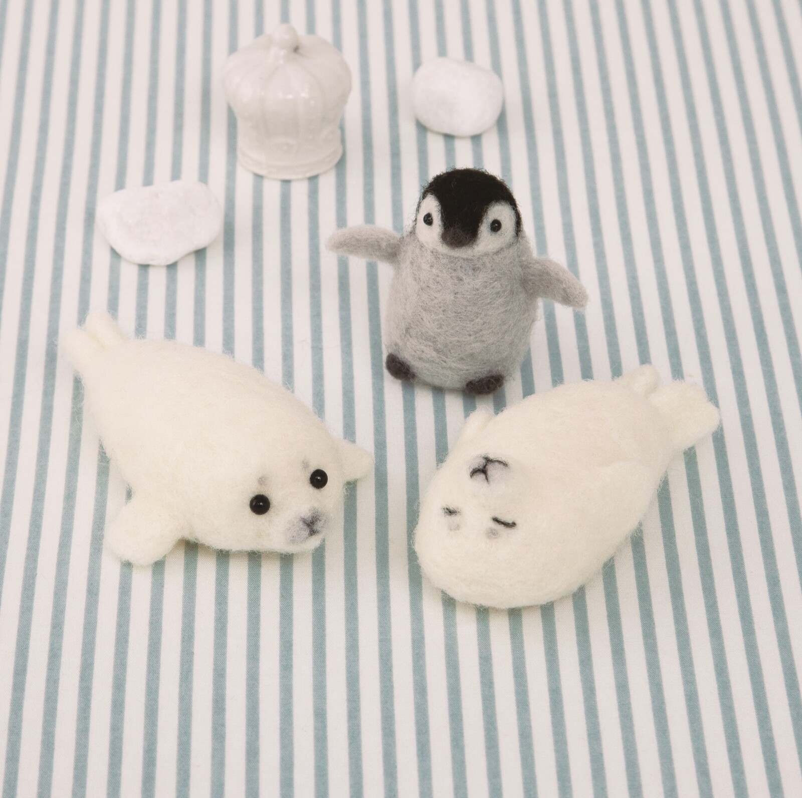 ハマナカ 羊毛フェルト作成キット ニードルフェルトでつくる
